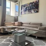 Loft Refait A Neuf En Dernier Etage 2 Chambres