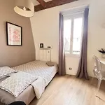 Loft au calme en dernier étage avec ascenseur 2 chambres 70 m