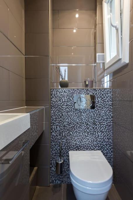 Appartamento Loft Refait A Neuf En Dernier Etage 2 *
